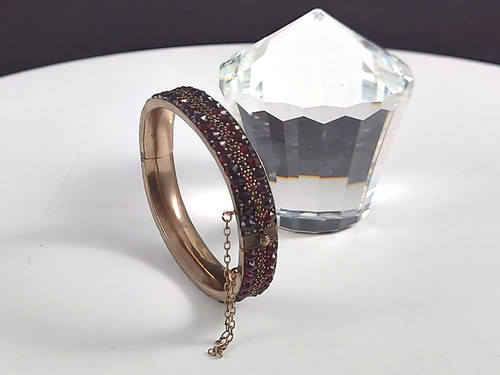 Eleganter doublé armreif - armreif, mit