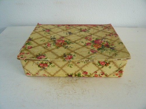 Alte schachtel box - schachtel, rosenmotiv