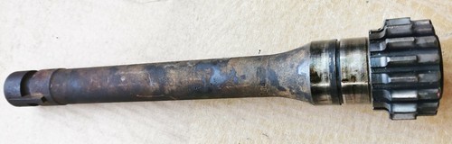 Getriebeeingangswelle von ihc - getriebeeingangswelle,