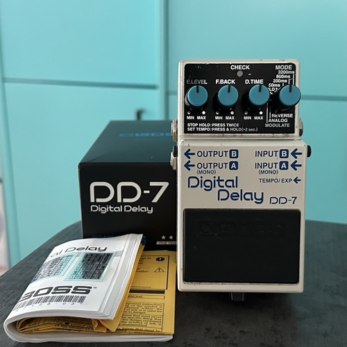 Boss digital delay - dd-7,
