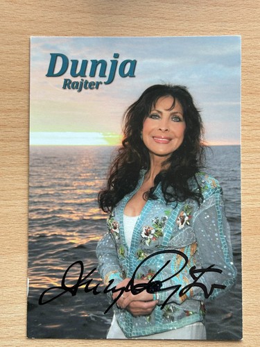 Dunja rajter autogrammkarte - dunja,