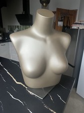 Elegante Schaufensterpuppe –