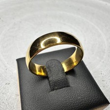 Vergoldeter Ring schlicht