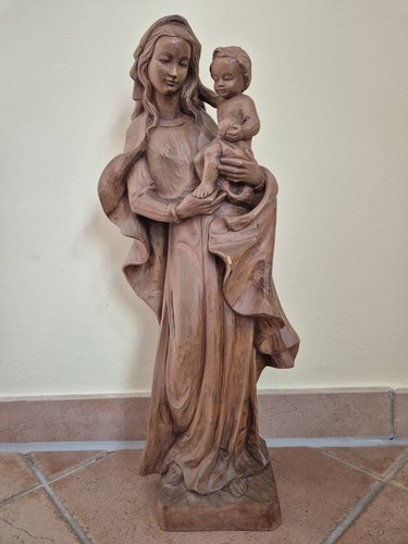 Geschnitzte holzfigur madonna - holzfigur,
