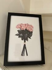 Poster Rosenstrauß Rosa im Bilderrahmen 21x30 Schwarz