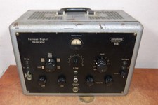 GRUNDIG 372 Fernseh Signal Generator 1954 Historisches Messgerät TV Technik