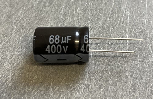 Alu elektrolytkondensator 68uf - alu-elektrolytkondensator,