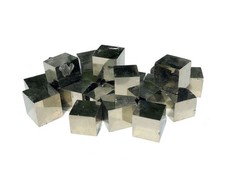 Pyritwürfel - Kristall aus