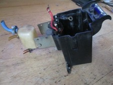 Roller Piaggio Hexagon 125 150 Anlasser Relais / Batteriekasten / Ausgleichsbe.