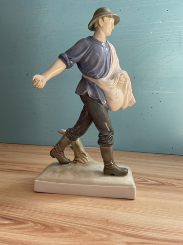 Porzellanfigur von max - porzellanfigur,