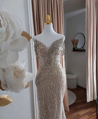 Abendkleid mit steinen - mit,