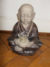 Buddha Figur, Mönch schöne Ausstrahlung Skulptur 35 cm hoch 28 cm breit teuer