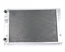 UPGRADE WASSERKÜHLER AUS ALUMINIUM VOLL-ALU FÜR GOLF 3 VR6 2.8 NETZ 425X300X46MM