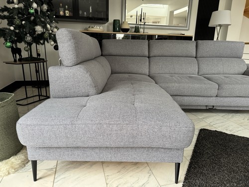 Ecksofa neuwertig mit schlaf