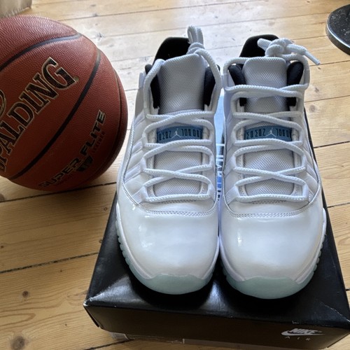 Air jordan retro low eu - 11,