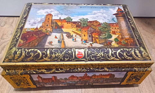 Leere lebkuchen blechdose - leere,