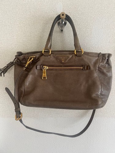 Prada vitello daino front zip - prada,