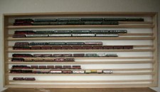 Vitrine Spur N Treppe 12 Ebenen VitrinenSchmidt®  Modellbahn Züge Lok  FL25+