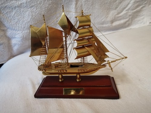 Segelschiff modell aus - modell, messing