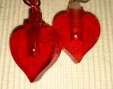 Lichterkette aus drei unterschiedlichen Herzen-Lichterketten