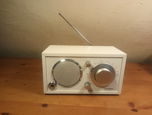 Radio tzs first austria - first,