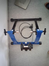 Rollentrainer für Rennrad, Bike, Fahrrad Hometrainer von Delta Sport