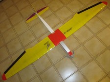 Segler Sunbird V2.0 Balsawood Airplane mit Motor – Regler – Servos – Luftschraub