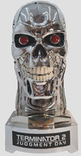 TERMINATOR 2 Kopf  mit