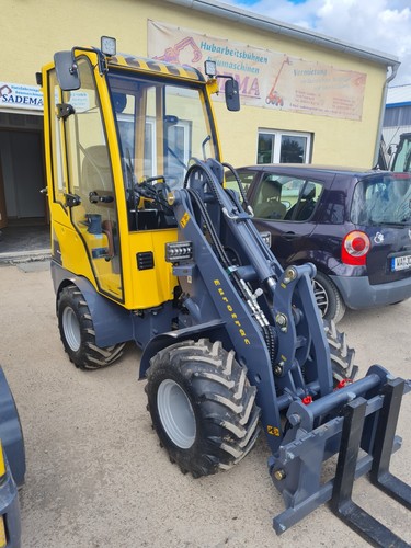 Eurotrac w11 kabine hoflader - eurotrac,