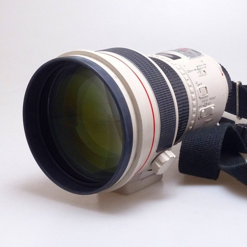 Canon 200mm 8l - 200mm, f1.8l
