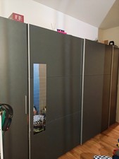 Kleiderschrank 2,20x2,10m