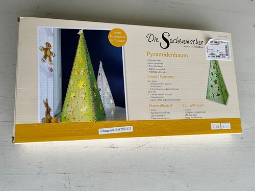 Weihnachtsbaum-Windlicht