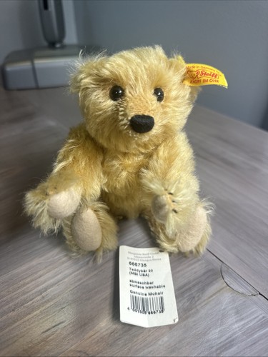 Danbury mint steiff mohair - mint,