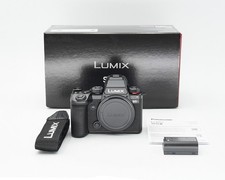 Panasonic Lumix DC-S5 II