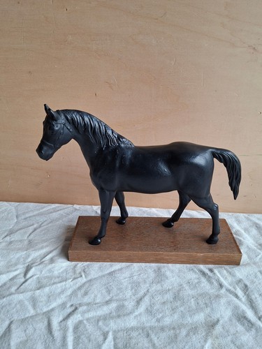 Shw eisen kunst - kunst, pferd