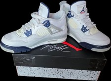 Air Jordan 4 Retro