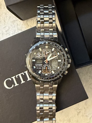 Citizen eco drive skyhawk - eco,