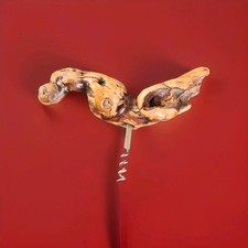 Ein robuster ursprünglicher Korkenzieher aus Wein-Wurzelholz -originell