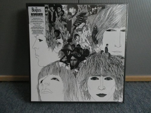 Beatles box set revolver - box-set,