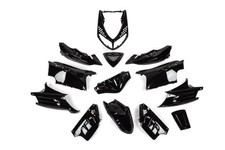 Verkleidungskit 13 Teile STR8