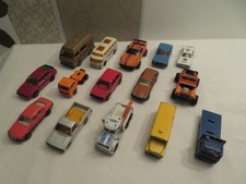 Konvolut 15 Autos Spielzeug