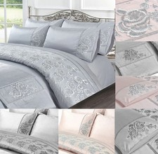 Alle Größen Amara Pailletten