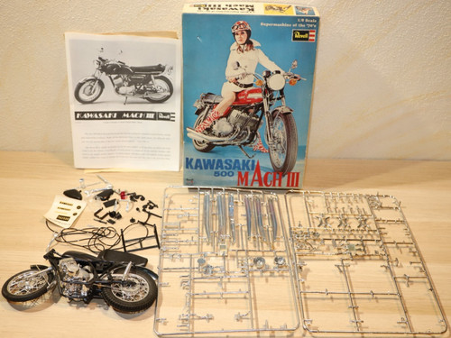Revell 1228 kawasaki - , mach
