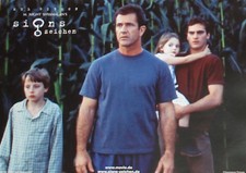 SIGNS - Lobby Cards Set - Mel Gibson, Joaquin Phoenix