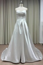 HBH Brautmode I Elegant Satin Brautkleid mit Herz Ausschnitt Gr.34,36,40,46