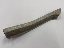 NOS Längsträgerstütze vorn