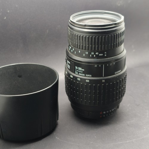 Sigma super macro 300 - super, mm