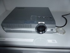 Lcd projector panasonic - lcd,