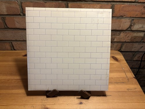 Pink floyd the wall - pink,