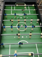 GAMES PLANET® Profi Tischfussball Leeds Kicker  (SCHWARZ)